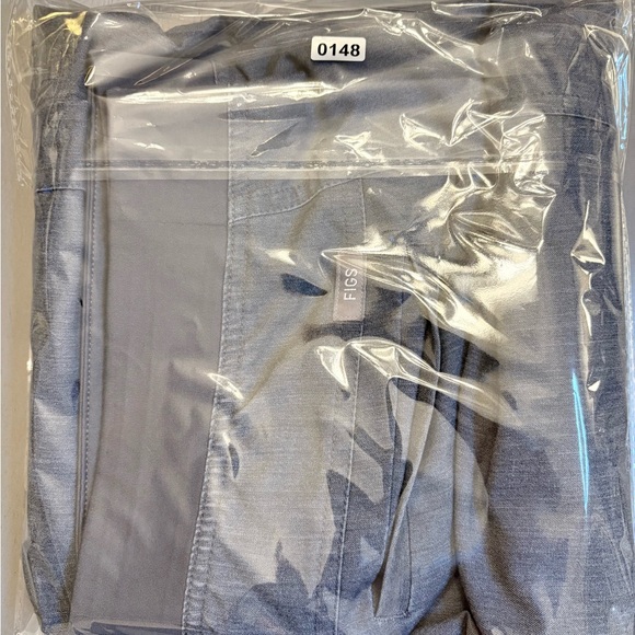 FIGS Men's Aixm Cargo Scrub Pants Gray‎ Tactical Collection 7 Pockets Medical L - Picture 11 of 11